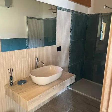 Colleolivi Apartamento